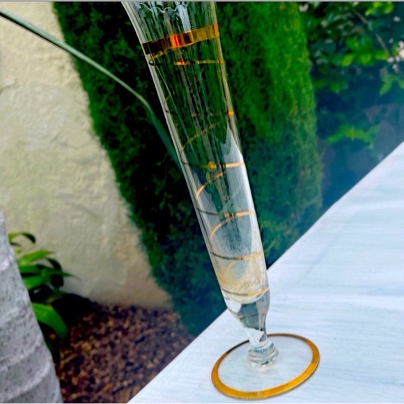 Antique Fine Art Ruffled Clear Glass Vase Original Vintage Tall Gold Flower Deco - Picture 2 of 7